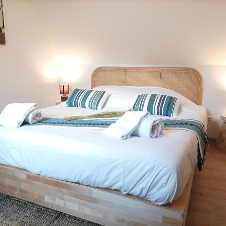 Centre - L'Escapade Apartment มุตซิก ภายนอก รูปภาพ